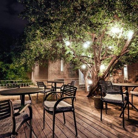 The Windhoek Luxury Suites エクステリア 写真