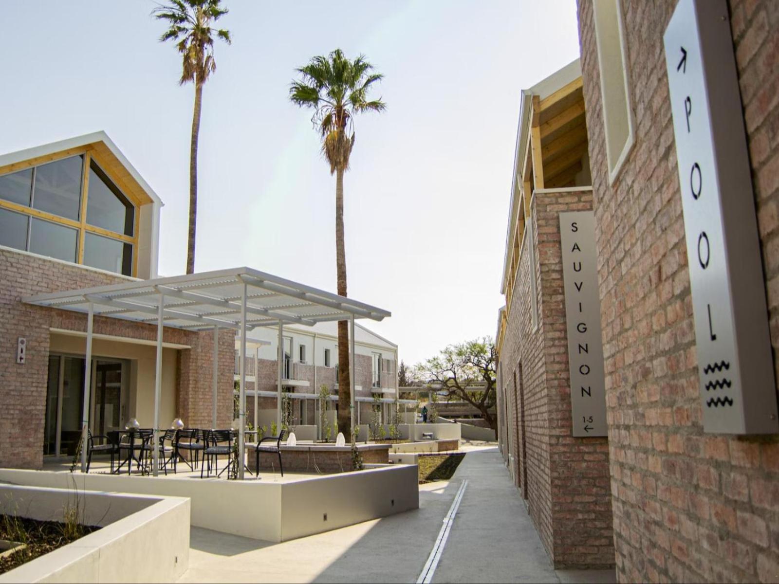 The Windhoek Luxury Suites エクステリア 写真