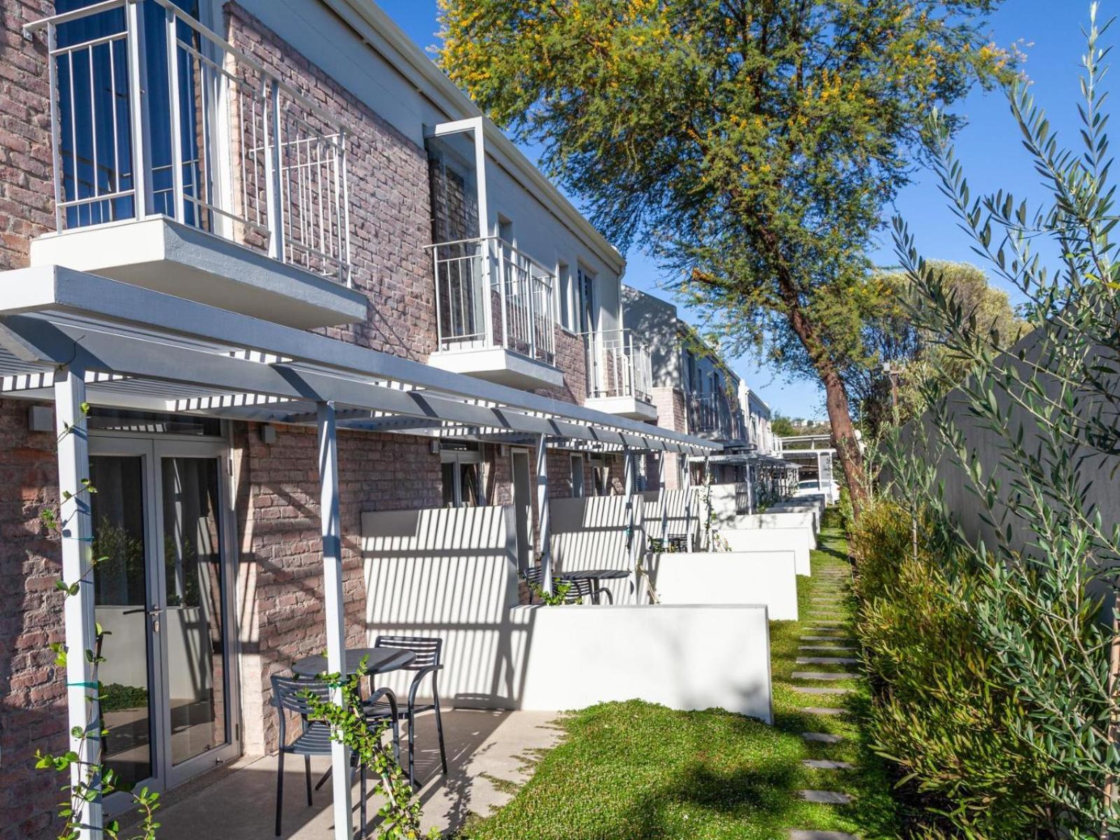 The Windhoek Luxury Suites エクステリア 写真